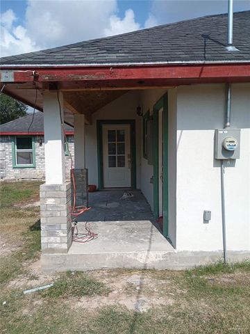 1020 S Georgia Avenue, Mercedes, TX 78570