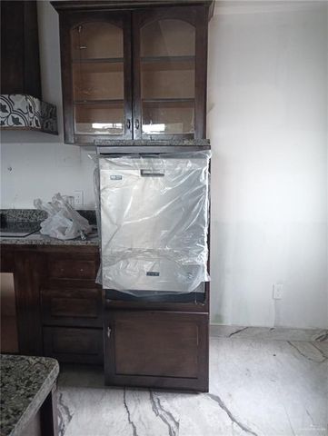 1020 S Georgia Avenue, Mercedes, TX 78570