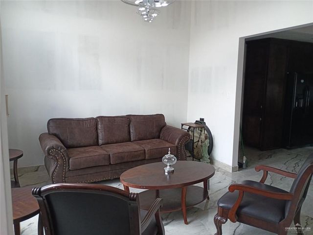 1020 S Georgia Avenue, Mercedes, TX 78570