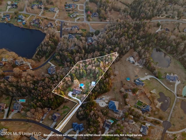 75 N Hill Drive, Carriere, MS 39426