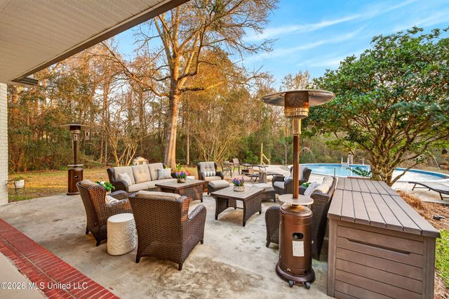 75 N Hill Drive, Carriere, MS 39426