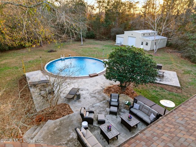 75 N Hill Drive, Carriere, MS 39426