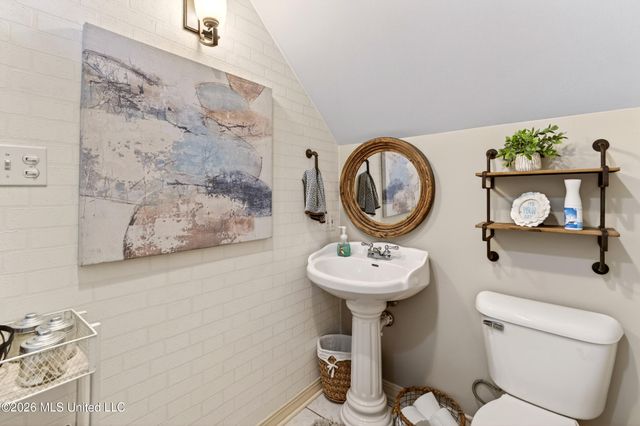 75 N Hill Drive, Carriere, MS 39426