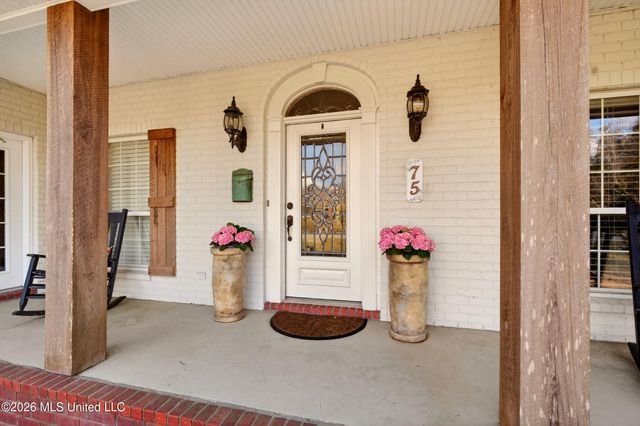 75 N Hill Drive, Carriere, MS 39426