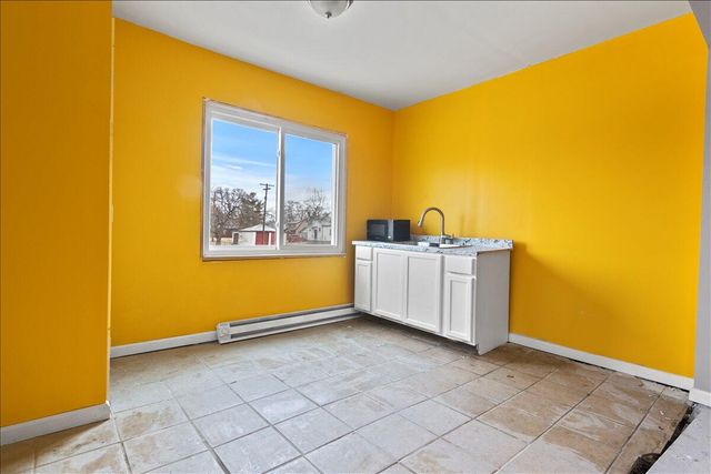 9925 Mcquade Street, Detroit, MI 48206