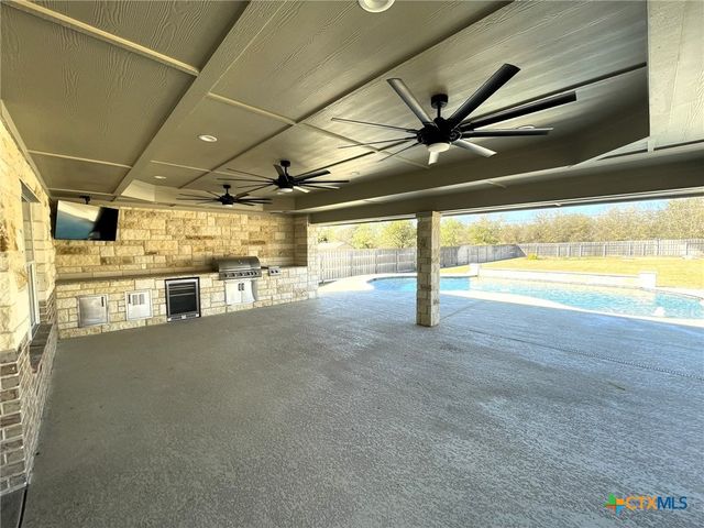 192 Spring Meadow Lane, Belton, TX 76513