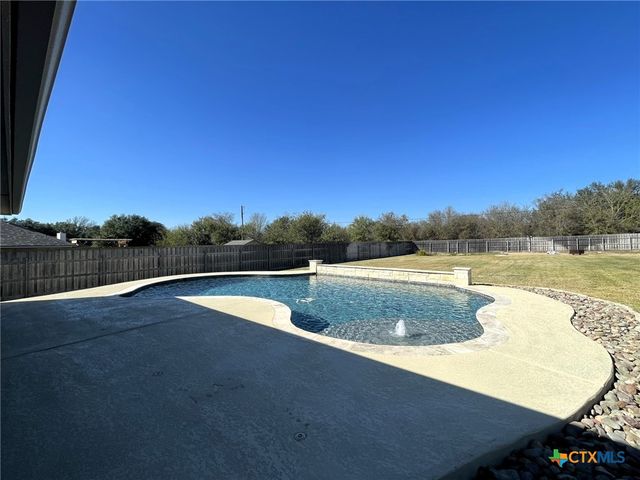192 Spring Meadow Lane, Belton, TX 76513