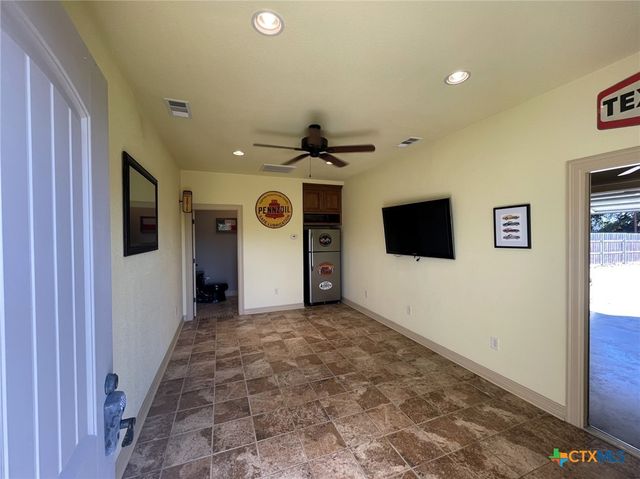 192 Spring Meadow Lane, Belton, TX 76513