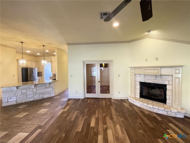 192 Spring Meadow Lane, Belton, TX 76513