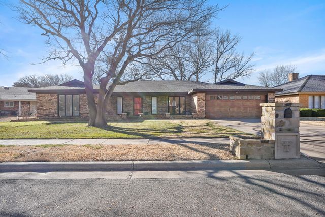 5711 70th Place, Lubbock, TX 79424