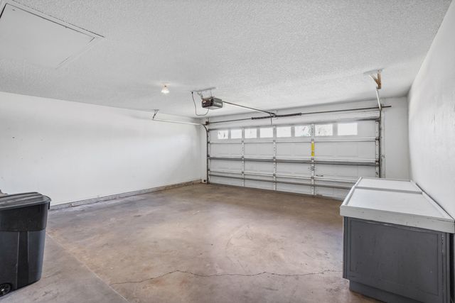 5711 70th Place, Lubbock, TX 79424