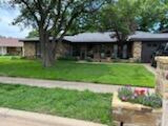 5711 70th Place, Lubbock, TX 79424