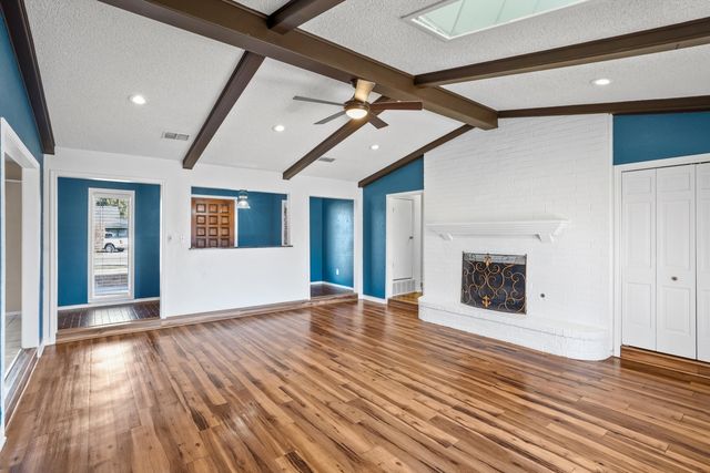 5711 70th Place, Lubbock, TX 79424