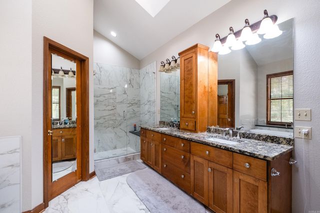 21507 Reynard Lane, Little Rock, AR 72210