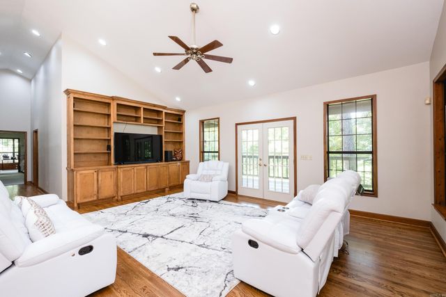 21507 Reynard Lane, Little Rock, AR 72210