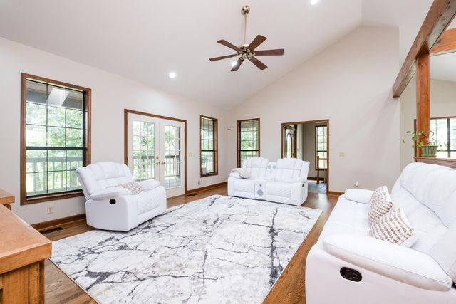 21507 Reynard Lane, Little Rock, AR 72210