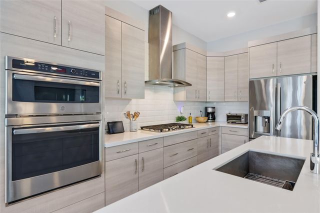 10985 Oceano Way, Parkland, FL 33076