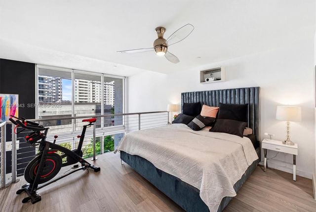 1050 Brickell Ave 420, Miami, FL 33131