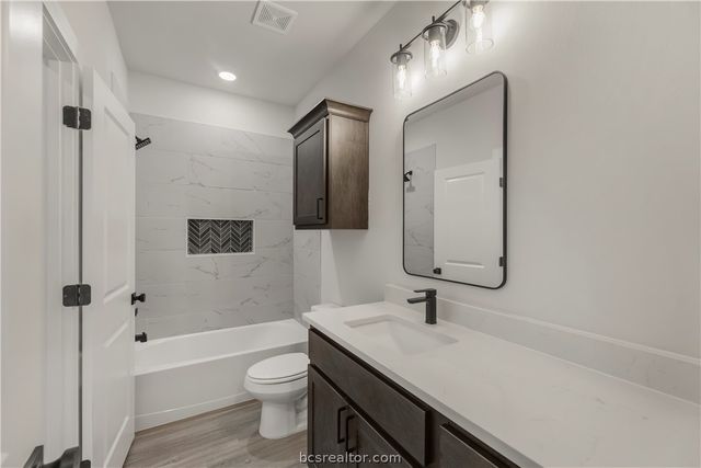 4083 Gunner Trail, College Station, TX 77845