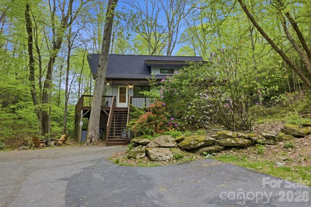 401 Saratoga None, Boone, NC 28607