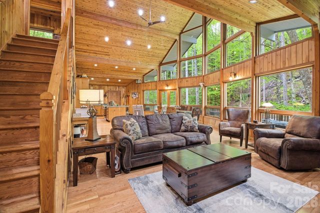 401 Saratoga None, Boone, NC 28607