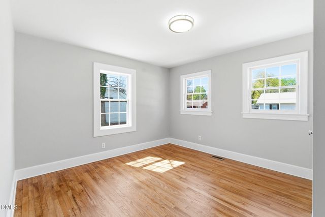 510 Delaware Avenue, Burlington, NC 27217