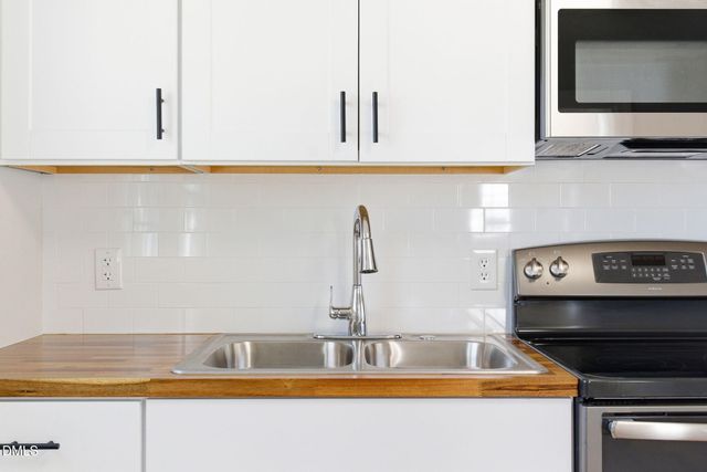 510 Delaware Avenue, Burlington, NC 27217