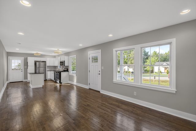 1063 Horseshoe Drive, Nashville, TN 37216