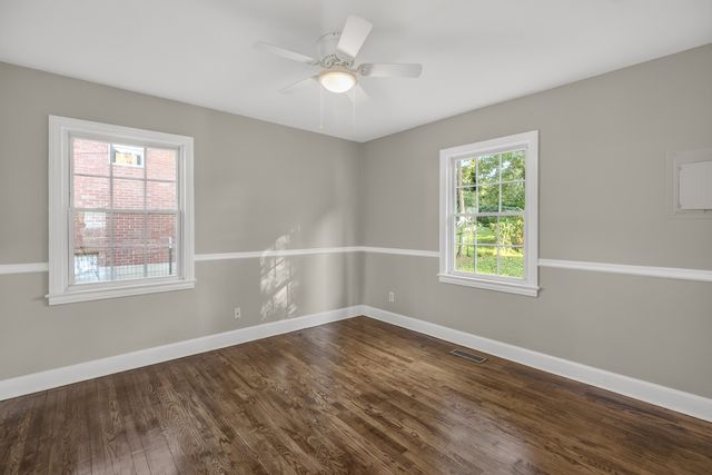 1063 Horseshoe Drive, Nashville, TN 37216