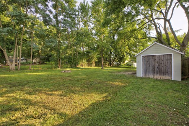 1063 Horseshoe Drive, Nashville, TN 37216
