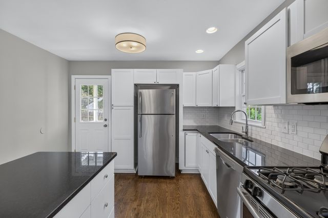 1063 Horseshoe Drive, Nashville, TN 37216