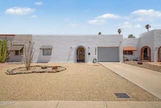 2075 E CAIRO Drive, Tempe, AZ 85282