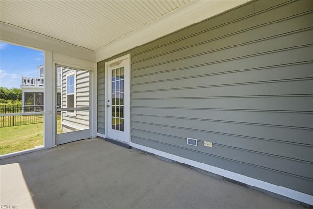 134 Corcoran LN, Suffolk, VA 23434