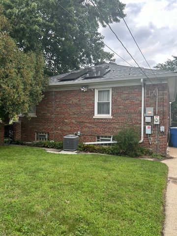 12200 S Yale Avenue, Chicago, IL 60628