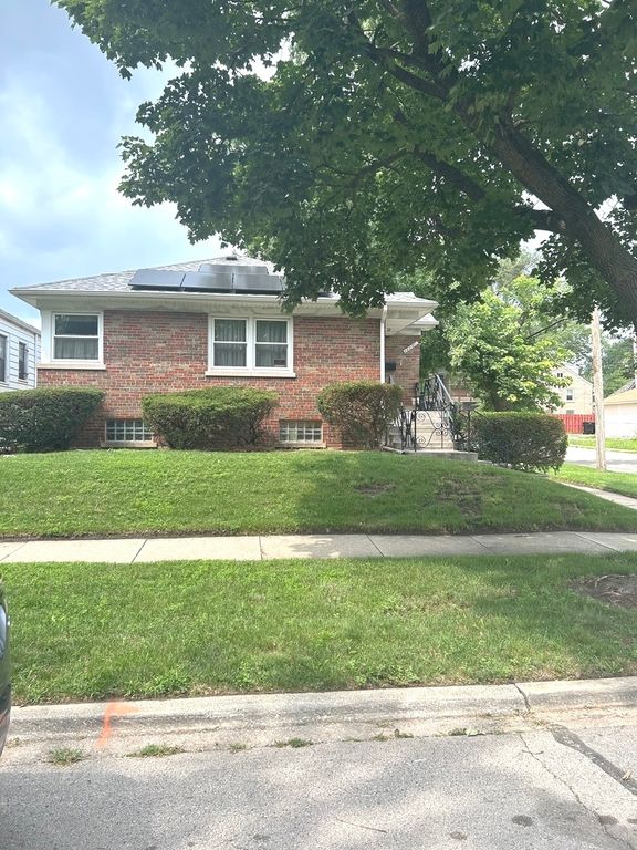 12200 S Yale Avenue, Chicago, IL 60628