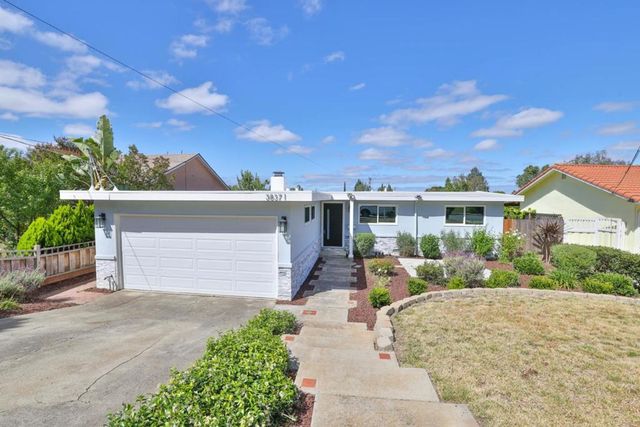 38371 Canyon Heights Drive, Fremont, CA 94536