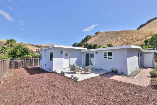 38371 Canyon Heights Drive, Fremont, CA 94536
