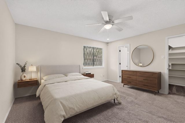 8130 Avenida La Prestina NE, Albuquerque, NM 87109