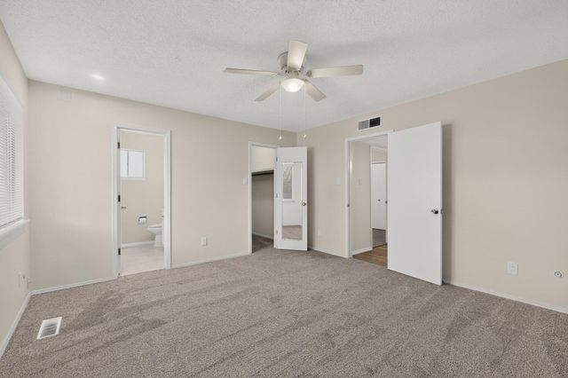 8130 Avenida La Prestina NE, Albuquerque, NM 87109