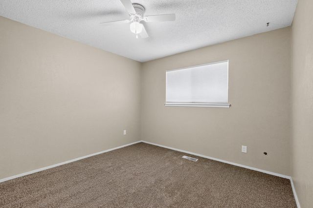 8130 Avenida La Prestina NE, Albuquerque, NM 87109