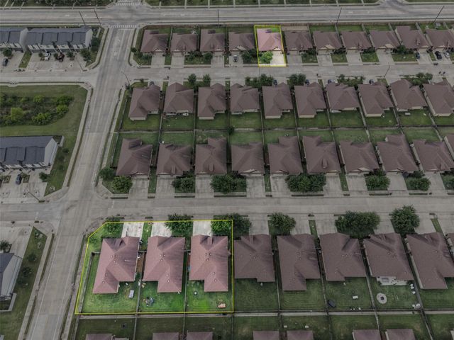 417, 419, 421 & 3009 Hayes, Papa Bear, College Station, TX 77845