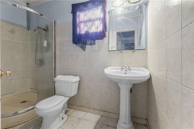 2127 MEMORIAL Drive, Alexandria, LA 71301