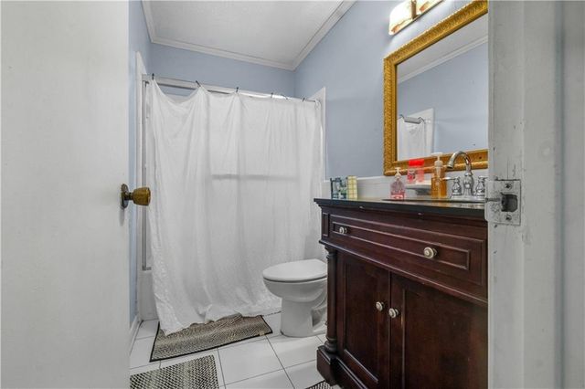 2127 MEMORIAL Drive, Alexandria, LA 71301