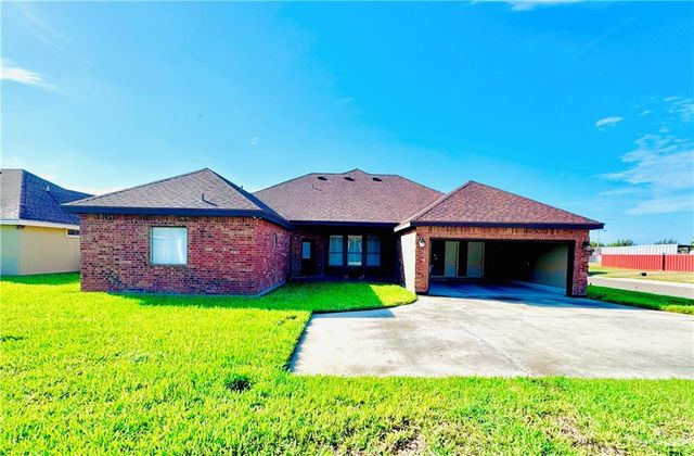201 Thornwood Loop, Rio Grande City, TX 78582