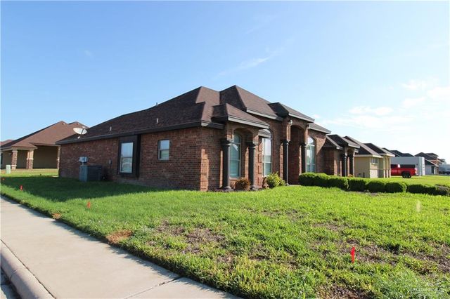 201 Thornwood Loop, Rio Grande City, TX 78582