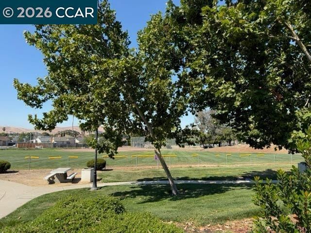 67 Standley Ct, Pittsburg, CA 94565
