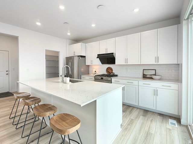 3372 S PINYON PARK LN, Mapleton, UT 84664