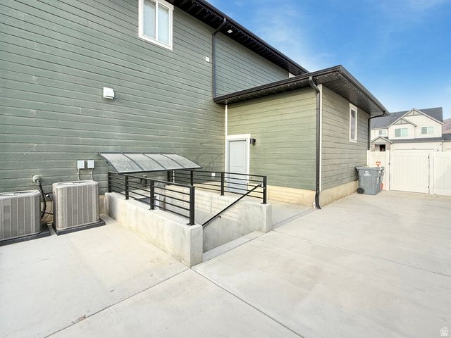 3372 S PINYON PARK LN, Mapleton, UT 84664