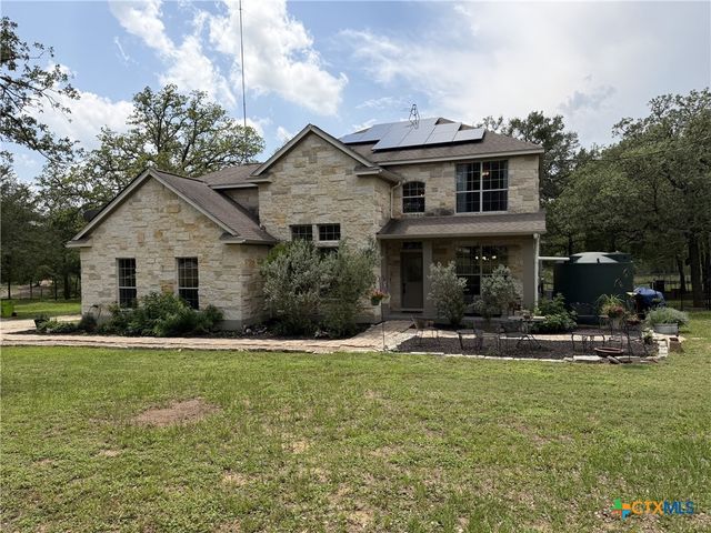 202 The Oaks Boulevard, Elgin, TX 78621