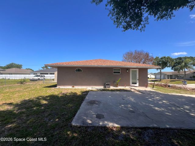 741 Frisco Street SE, Palm Bay, FL 32909